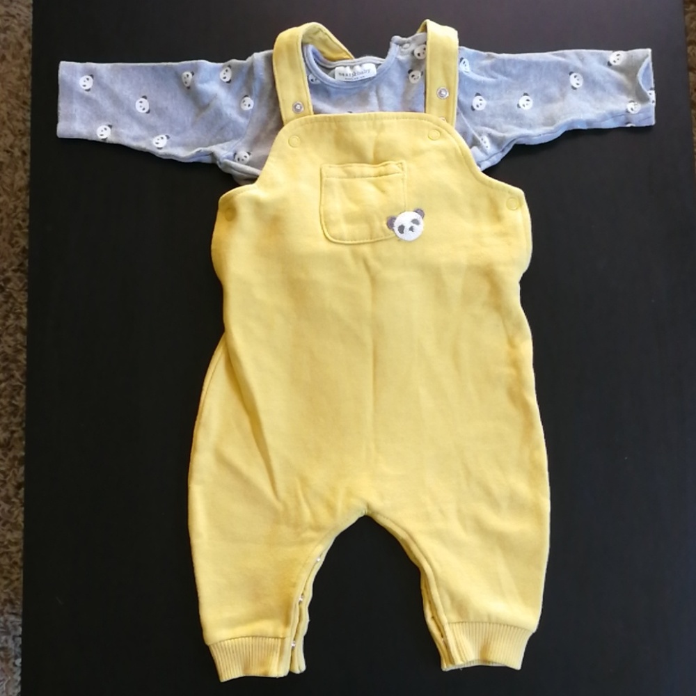 Baby clothing set